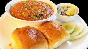 Top Street Foods in India You Can’t Miss in 2025